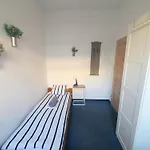 Hostel Master Corner *