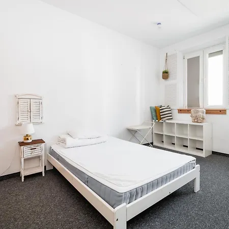 Master Corner Hostel *